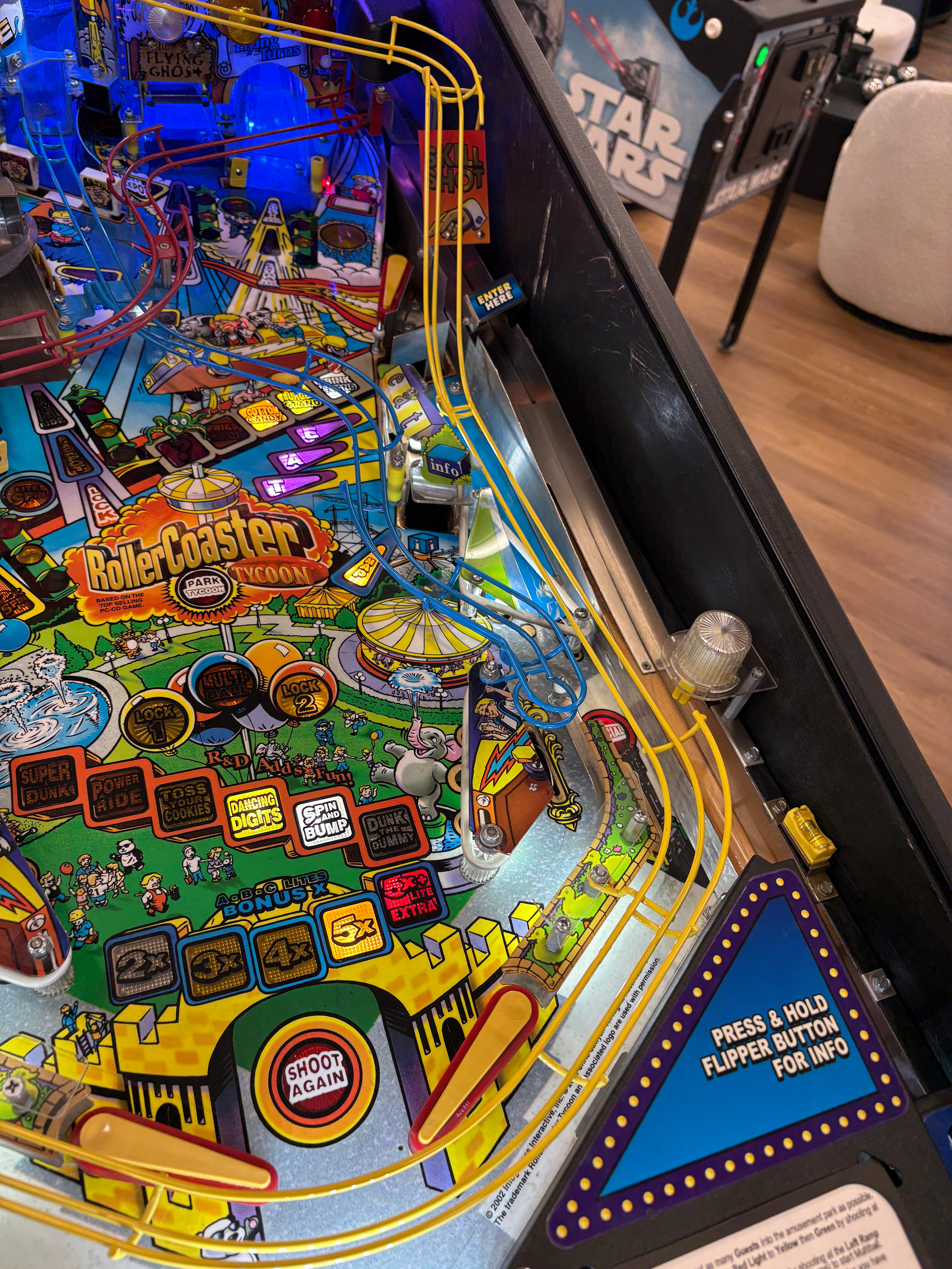 RollerCoaster Tycoon Pinball Machine