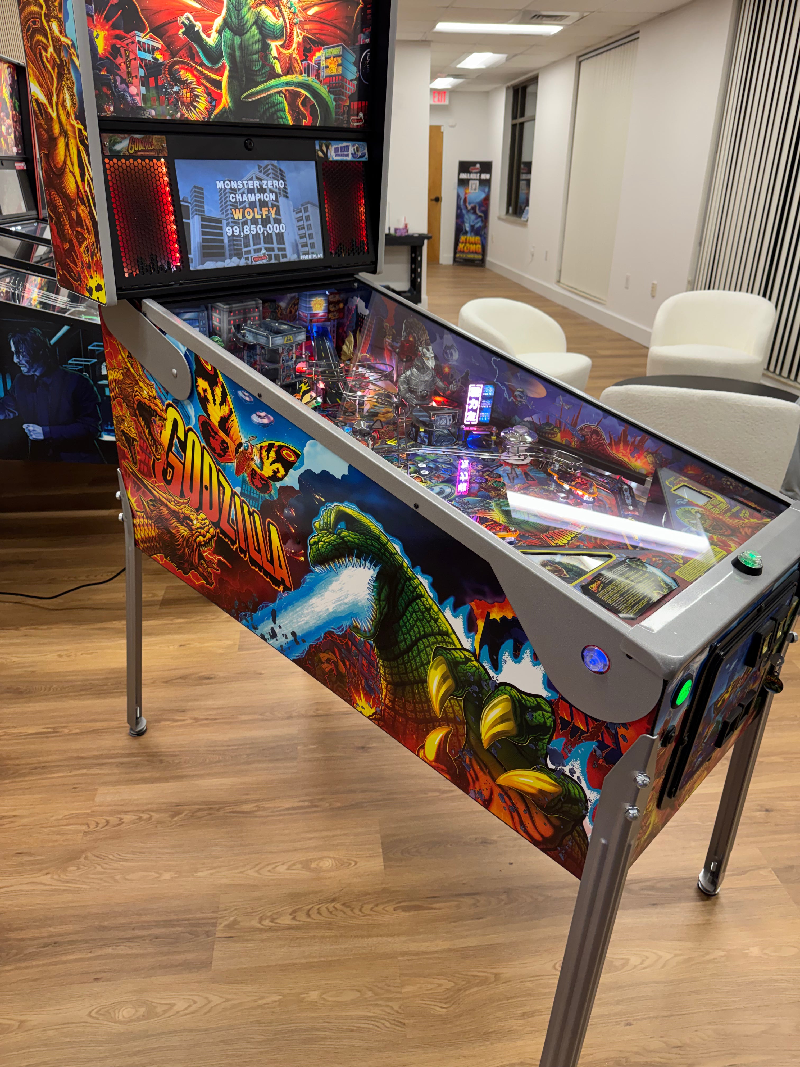 GODZILLA PINBALL MACHINE