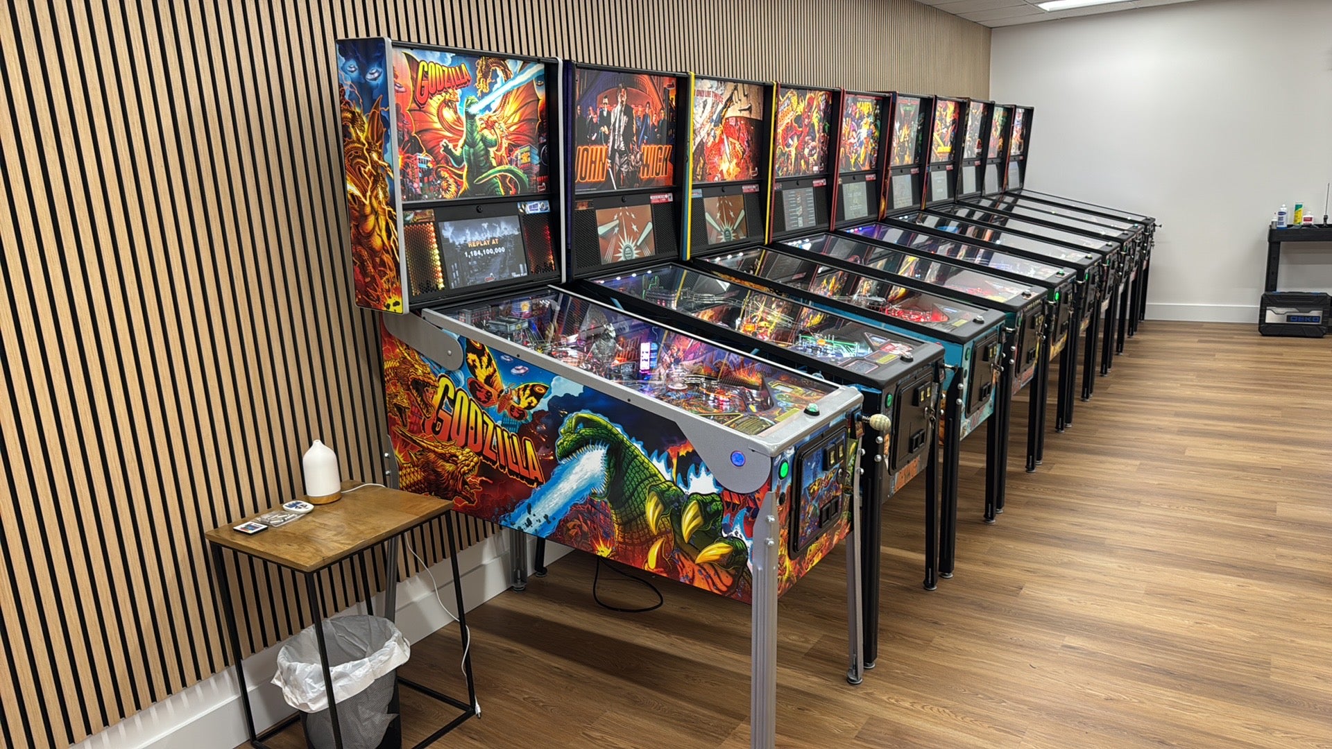 GODZILLA PINBALL MACHINE