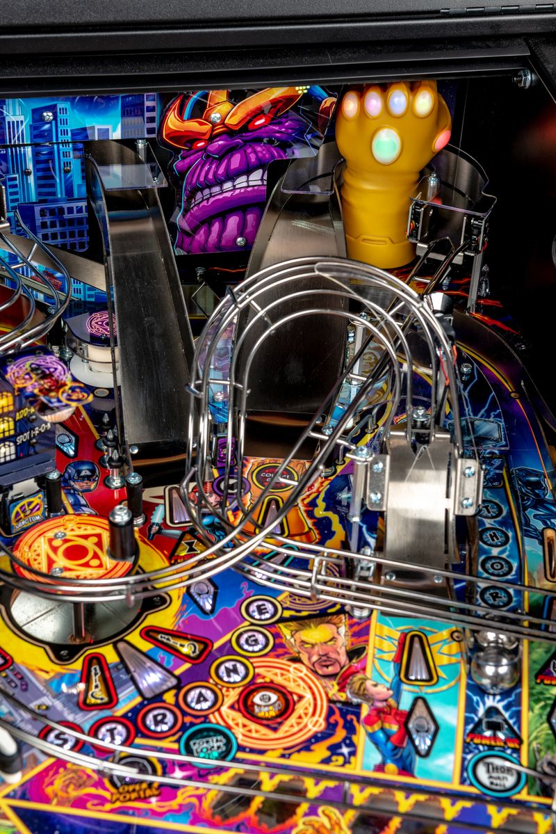 AVENGERS: INFINITY QUEST PINBALL