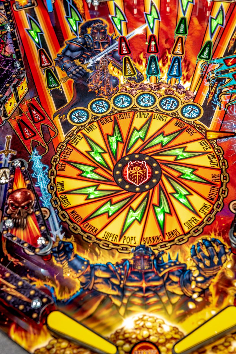 BLACK KNIGHT: SWORD OF RAGE PINBALL MACHINE